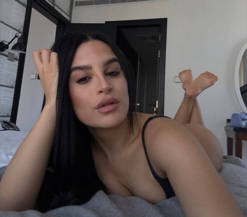 Cubanita OnlyFans Deutschland - @cubanit4