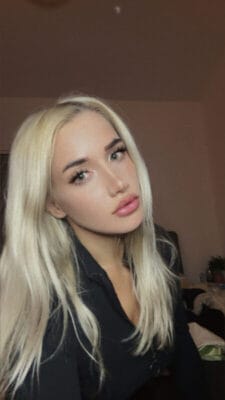 Cutie OnlyFans Deutschland - @cutelorena