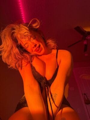 Mila Cherry OnlyFans Deutschland - @cherrygrlfrnd