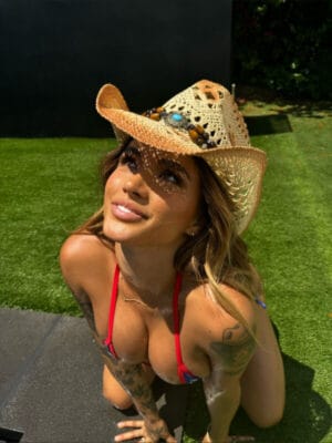 Lavagrll OnlyFans Deutschland - @lavaxgrl