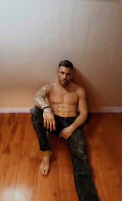 Painter Leo OnlyFans Deutschland - @painterleo